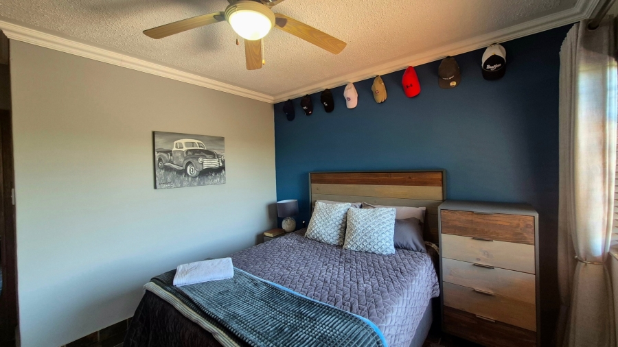 2 Bedroom Property for Sale in Die Bult North West
